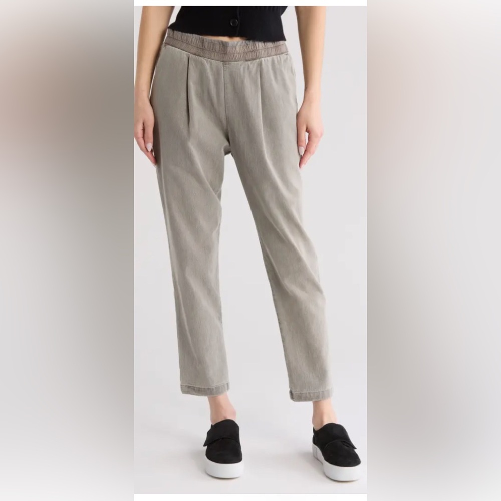 James Perse Women's Relaxed fit single pleat Straight Leg Gray Jeans